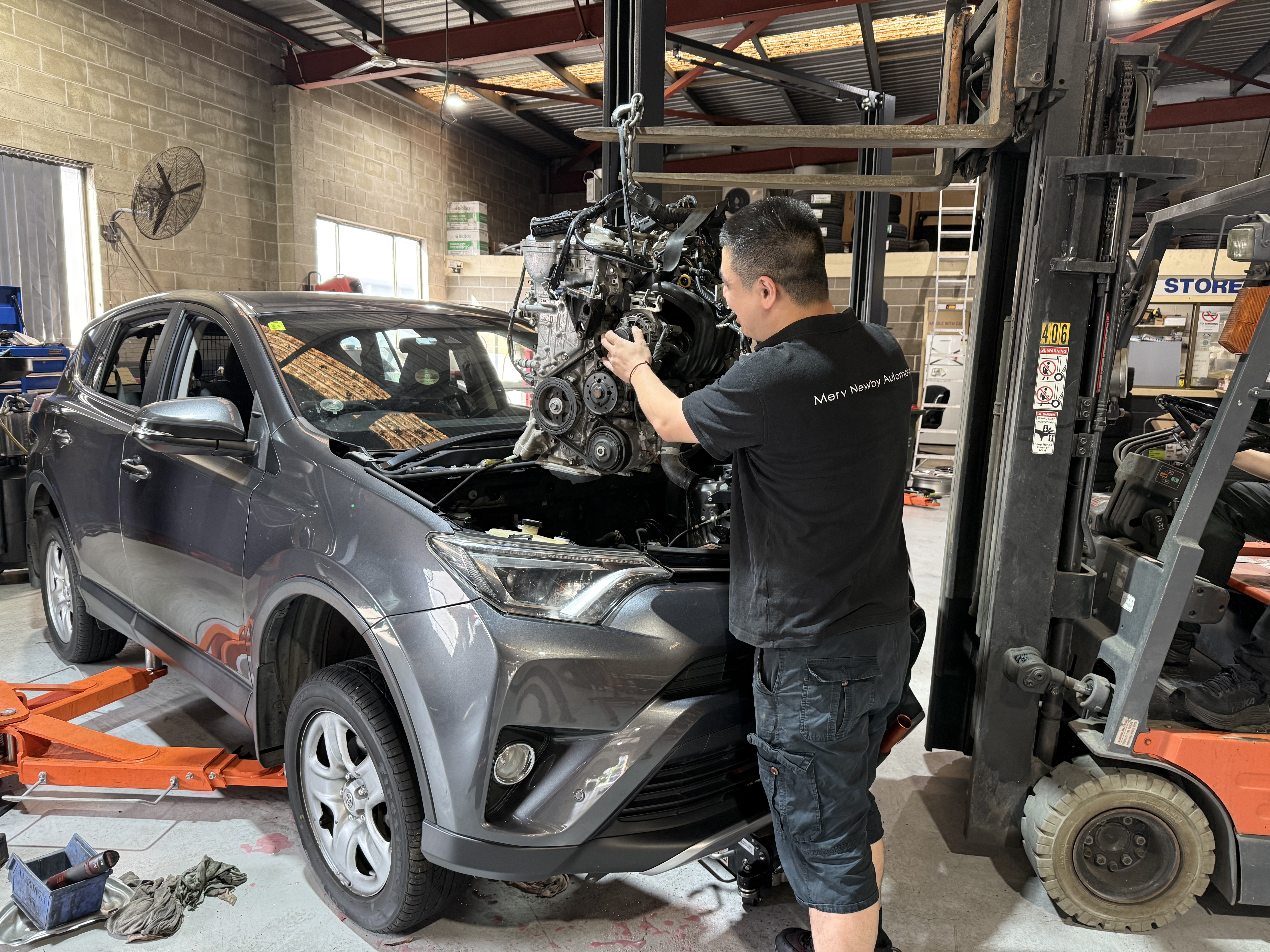 Toyota RAV4 Engine Replacement